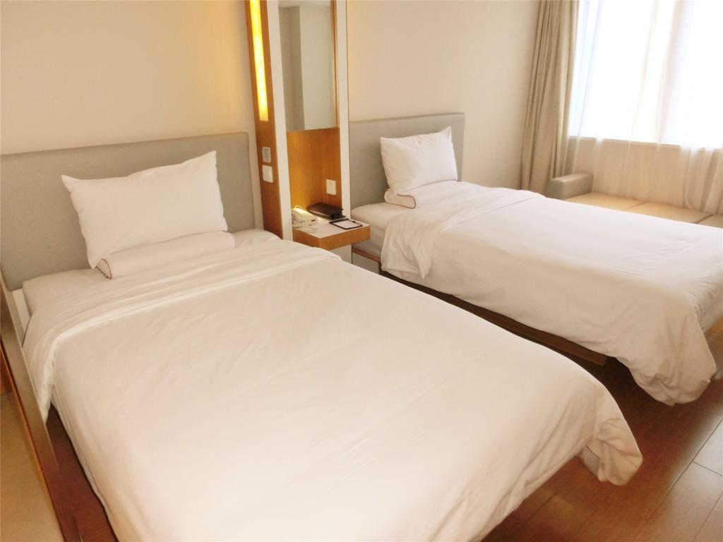 Ji Hotel Guangzhou Zhujiang New Town Szoba fotó