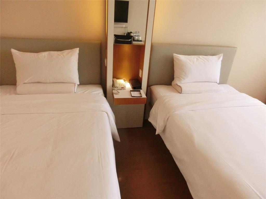 Ji Hotel Guangzhou Zhujiang New Town Szoba fotó