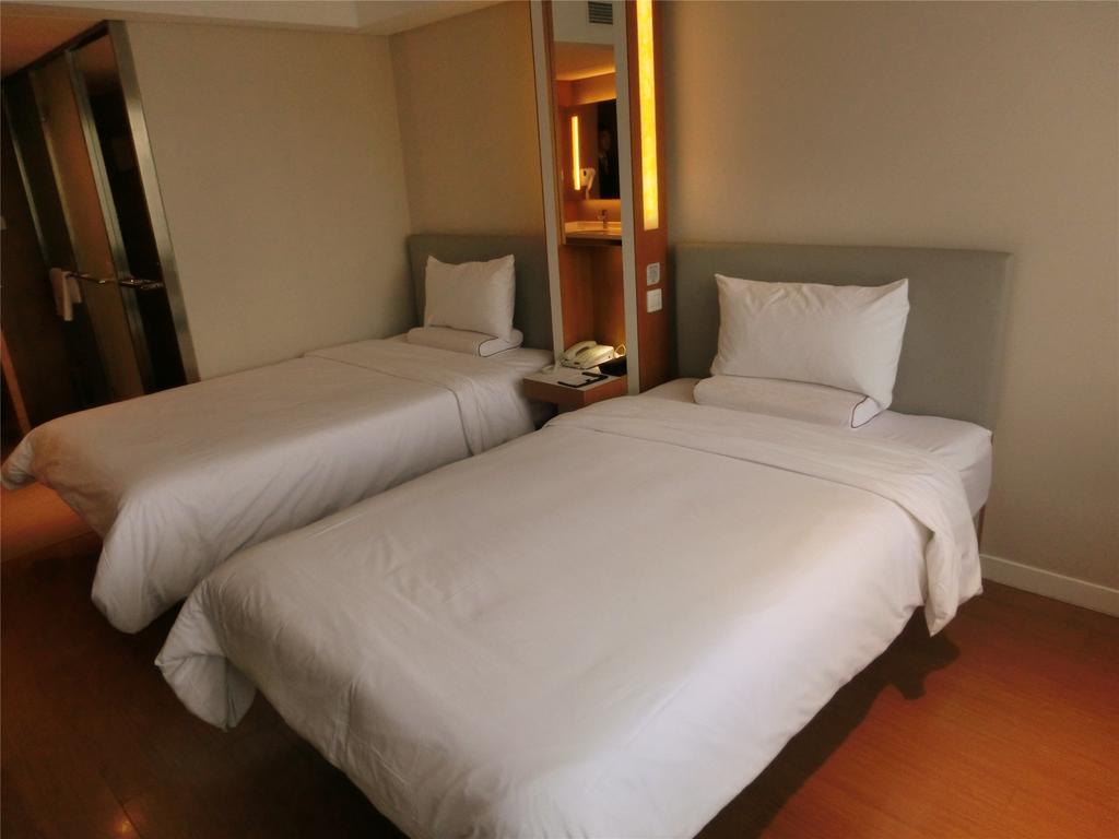 Ji Hotel Guangzhou Zhujiang New Town Kültér fotó